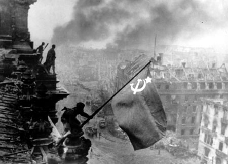 Evgeni Khaldey.
Victory Banner. 
1945