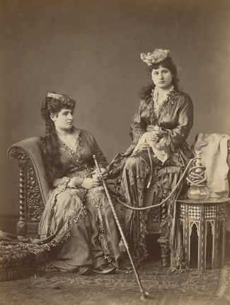 Abdullah Freres.
Turkish women.
1865