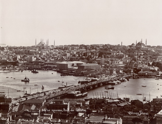Gulmez Fréres.
Panorama of Constantinople. View on the Golden Horn and the Galata Bridge.
1870s