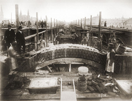 E. Simonov.
Construction of New Buildings of the Top Trading Lines 
1890. 
Moscow. 
Moscow House of Photography collection