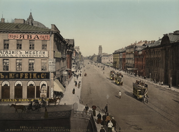 Unknown photographer.
St. Petersburg. Nevsky Prospect. View from the Lejeune Restaurant.
1900-1910s.
Photochrom.
MAMM/MDF collection