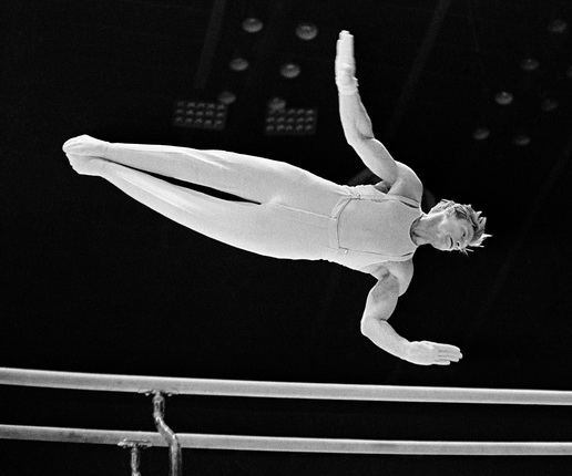 Leonid Lorensky.
Champion of the XVII Summer Olympic Games, gymnast Boris Shakhlin performs a parallel bar routine. Rome, 1960.
RIA Novosti archive