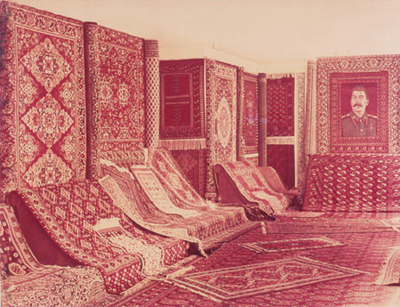Секция ковровых изделий. 
1950