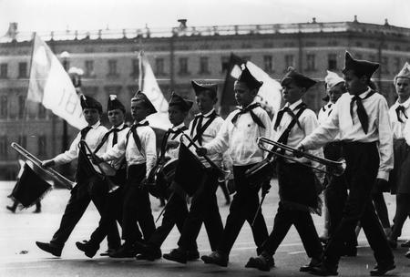 Lev Borodulin.
Leningrad's pioneers. 
1966