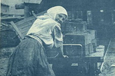 Идеологическая неочевидность: «странные» фотографии в советских женских журналах 1920-30-х годов