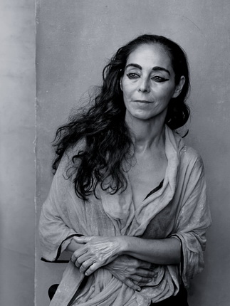 Annie Leibovitz.
Shirin Neshat. September.
2015.
Courtesy of Pirelli
