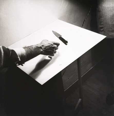 Fernando Lemos.
A mao e a faca. 
1949 – 1952. 
Collection Fundacao Calouste Gulbenkian