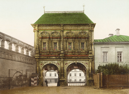 Peter Pavlov.
Moscow. Vladimir Gate. 
1900–1910. 
“Moscow House of Photography” Museum
