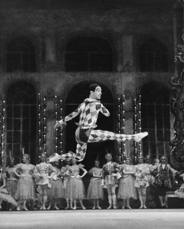 George Petrusov.
Cinderella. 
Jester – Leonid Shvachkin. 
Late 1940s
