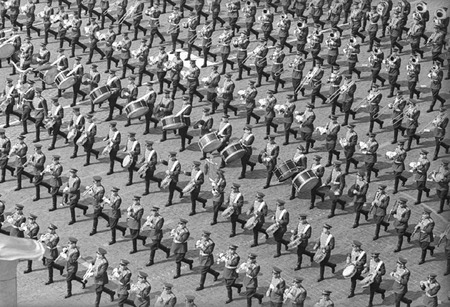 Victor Akhlomov.
Parade on Red Square. Moscow. 
May 1, 1977. 
Artist’s collection