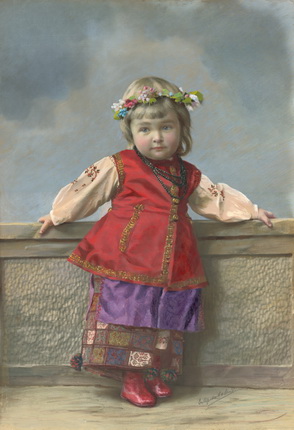 Yelena Mrozovskaya.
Portrait of girl in Little Russia costume. Saint Petersburg. 1900s.
Gelatine silver print, painting.
Collection of Moscow House of Photography Museum.
© Multimedia Art Museum, Moscow/ Moscow House of Photography Museum