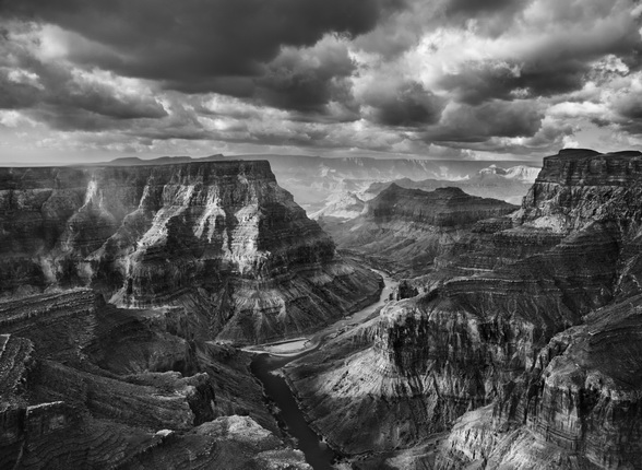 View of the junction of the Colorado and the Little Colorado from the Navajo territory. The Grand Canyon National Park begins after this junction.
Arizona. USA. 2010.
Photograph by Sebastião SALGADO / Amazonas images