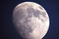 Следующая остановка - Луна. 2012