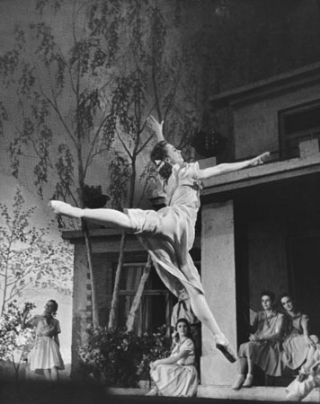 George Petrusov.
Little Stork. 
1949. 
Olia – Nina Chorokhova