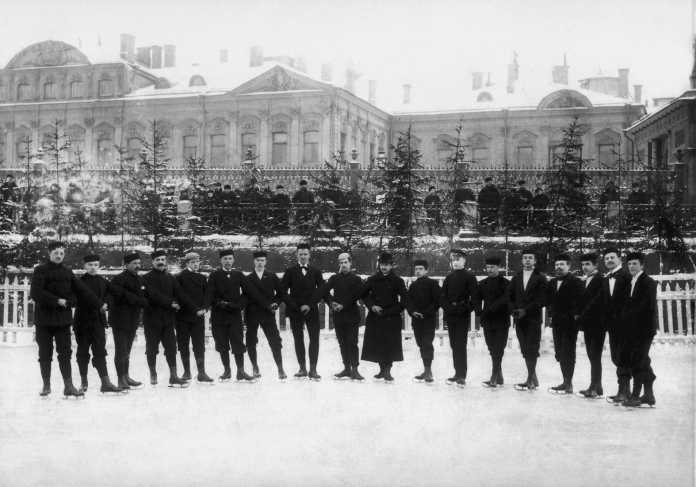 Неизвестный автор
Любители коньков. 1910-е
Собрание МАММ