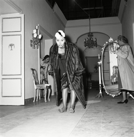 Софи Лорен на съемках фильма «Счастье быть женщиной». 1956
