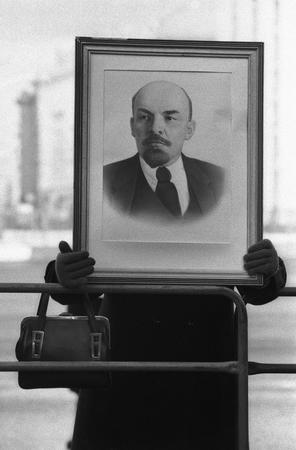 Эдди Опп.
Портрет Ленина. 
1994. 
Москва