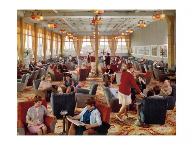 Эдмунд Негеле. Центр отдыха «Батлинс Файли». Зал отдыха. 1967—1972 © John Hinde Archive
