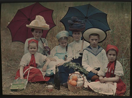Первоцвет. Ранний цвет в российской фотографии. 1860—1970-е годы