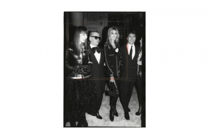Bill Cunningham.
Karl Lagerfeld and Claudia Schiffer, 1992. 
© The Bill Cunningham Foundation, Courtesy Bruce Silverstein Gallery, New York