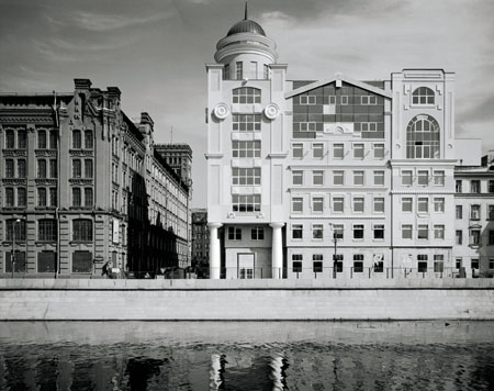 Luc Boegly.
From “Quays” series. 
Collection of the Moscow House of Photography